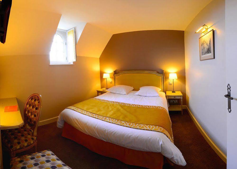 Chateau Sainte Sabine Bagian luar foto